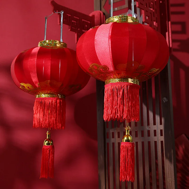 

Traditional Fujian Red Silk Lantern Outdoor Waterproof Hanging Balcony Large Gold-Stamped Long Pole Lamp for Wedding Moving in