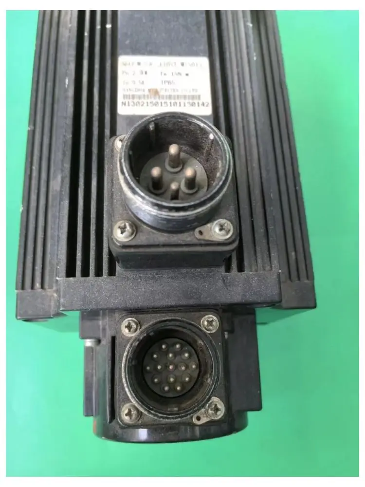 second-hand     servo motor    130ST-M15015     Test passed     Fast Shipping