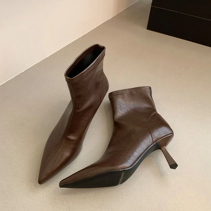 

2025 New Brand Women Short Boots Ladies Elegant Ankle Boots Shoes Thin Med Heel Outdoor Dress Pumps Mujer Black Boot New Woman