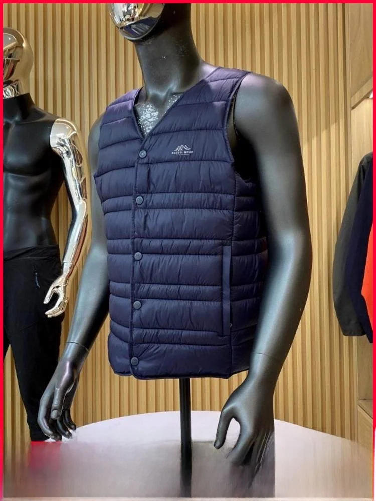 

Outdoor Men's Lightweight Cotton Vest Jaet V-Ne Inner Liner Faionable Autumn Winter New Arrival Button Decorated Polyes...