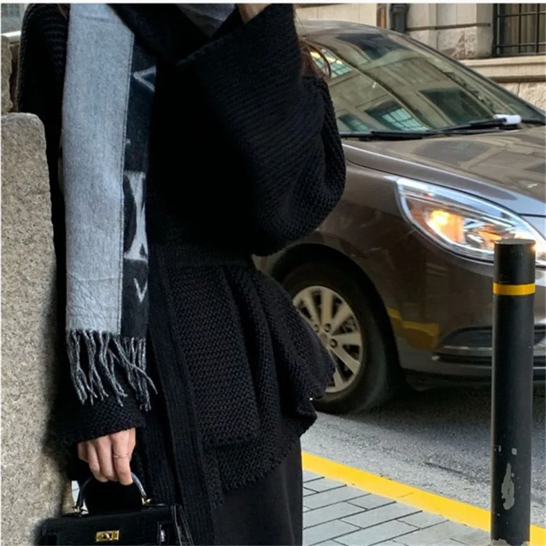 Medium Length Knit Cardigan for Women, Fashionable French Style, Long Sweater Coat, Autumn and Winter
