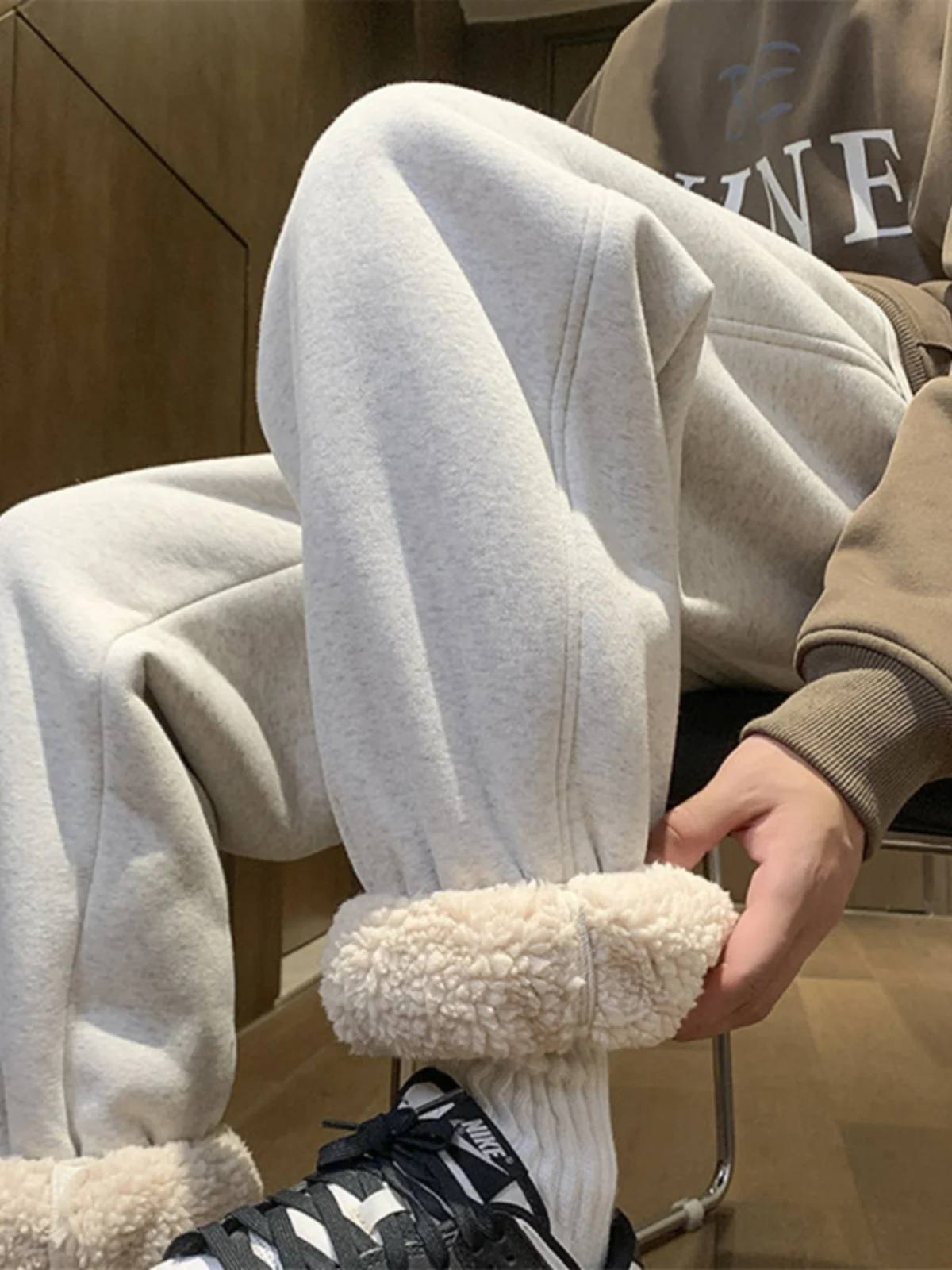 

Подростковые брюки из ультратонкого бархата для мальчиков, зимние, на флисовой подкладке, модные брендовые хлопковые брюки с манжетами, американский повседневный стиль