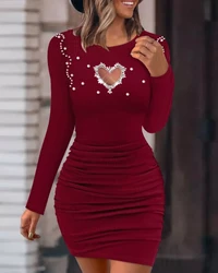 Vestido ajustado acanalado con cuentas de corazón hueco para mujer, vestidos sexys para mujer, moda informal, sólido, elegante, otoño, invierno, primavera, 2023