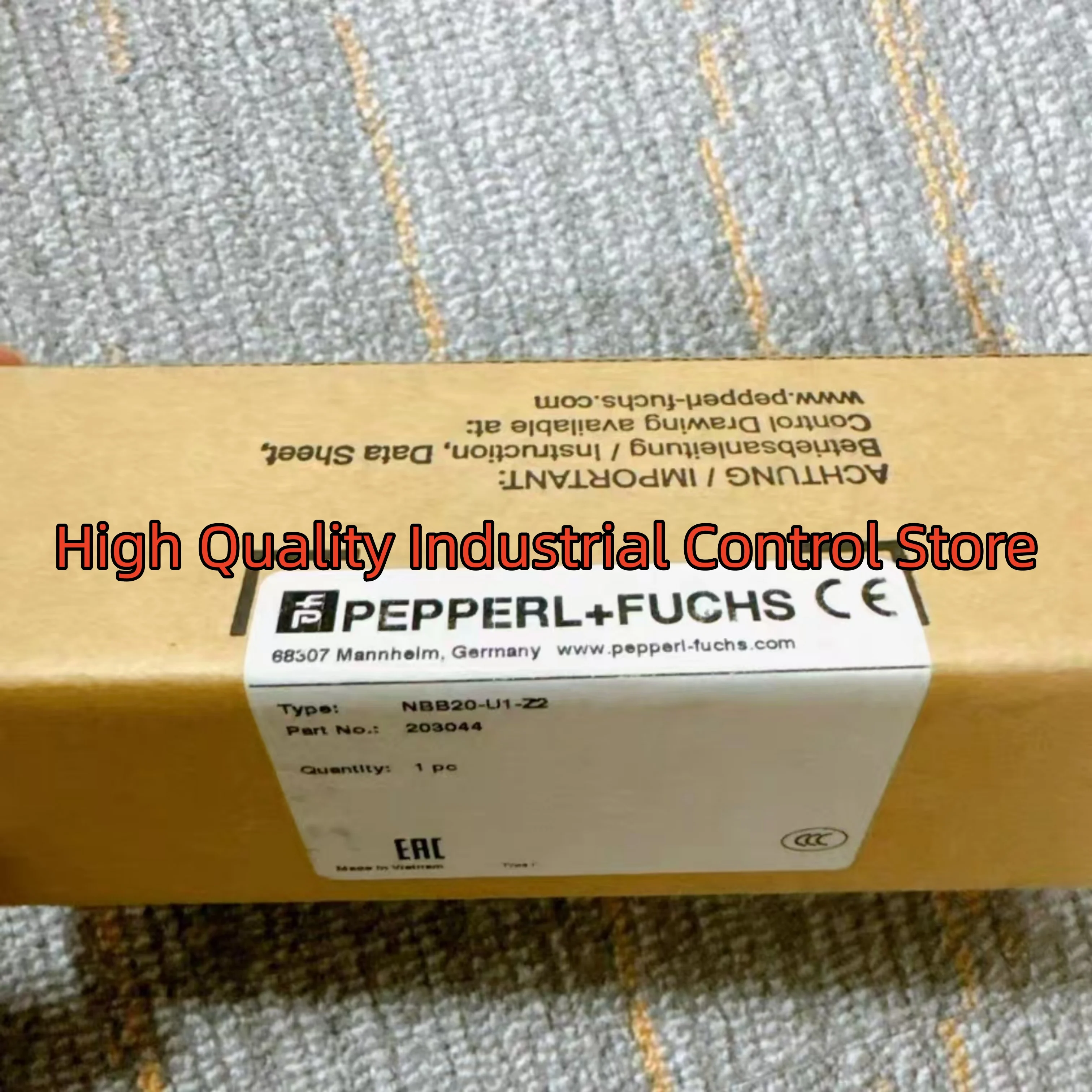 

NBB20-U1-Z2 Бесконтактный переключатель NRB20-L3-A2-C-V1 132323, новый оригинал