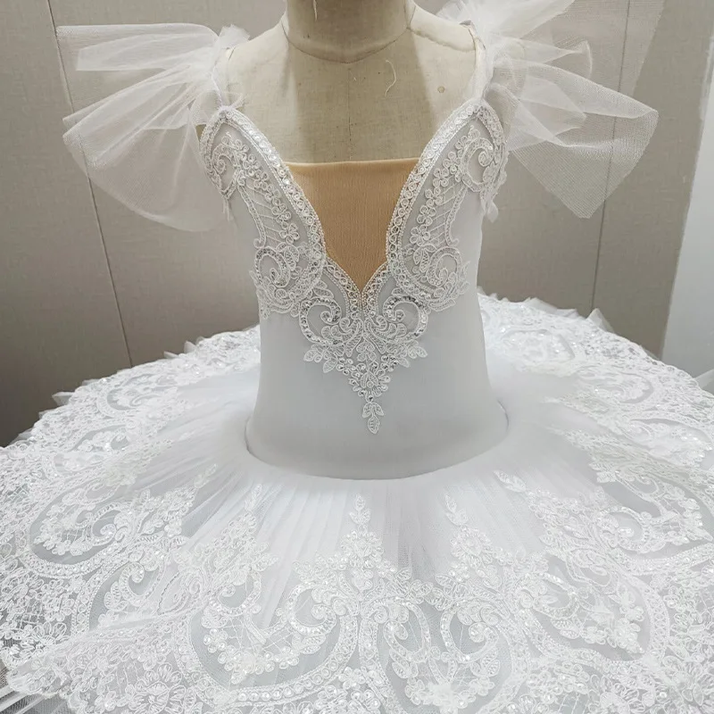 

Stage princess style performance clothes, children's mesh embroidered performance clothes, factory graduation performance tutu