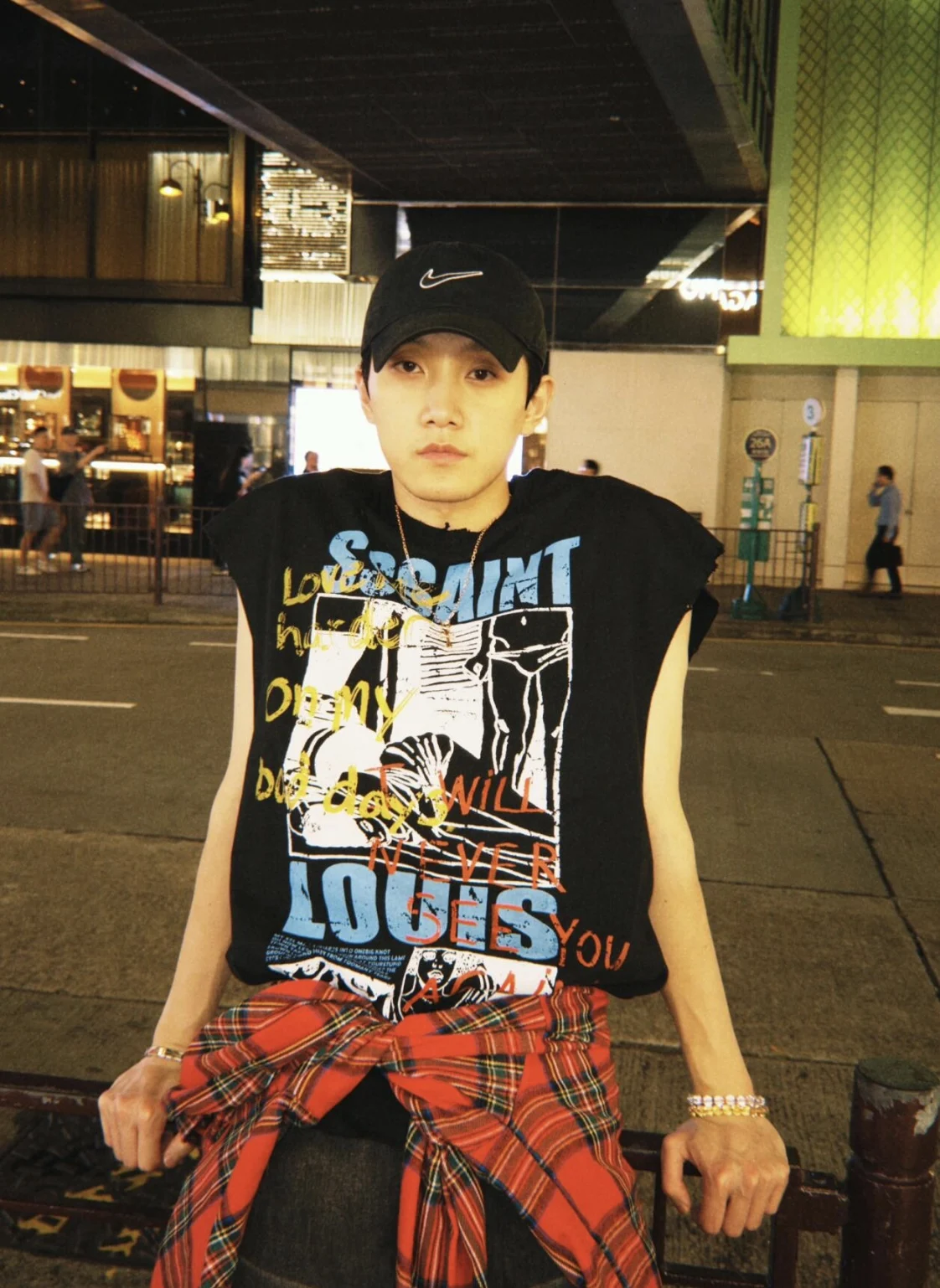 

High Quality SSSAINT American Retro Letter Printed Sleeveless T-shirt For Men And Women Black 100% Cotton Oversize Vest