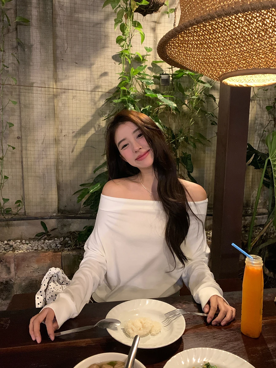 

Женская сексуальная повседневная футболка Sinbounboun Princ с длинным рукавом на одно плечо, из хлопка и полиэстера, новая весенняя коллекция