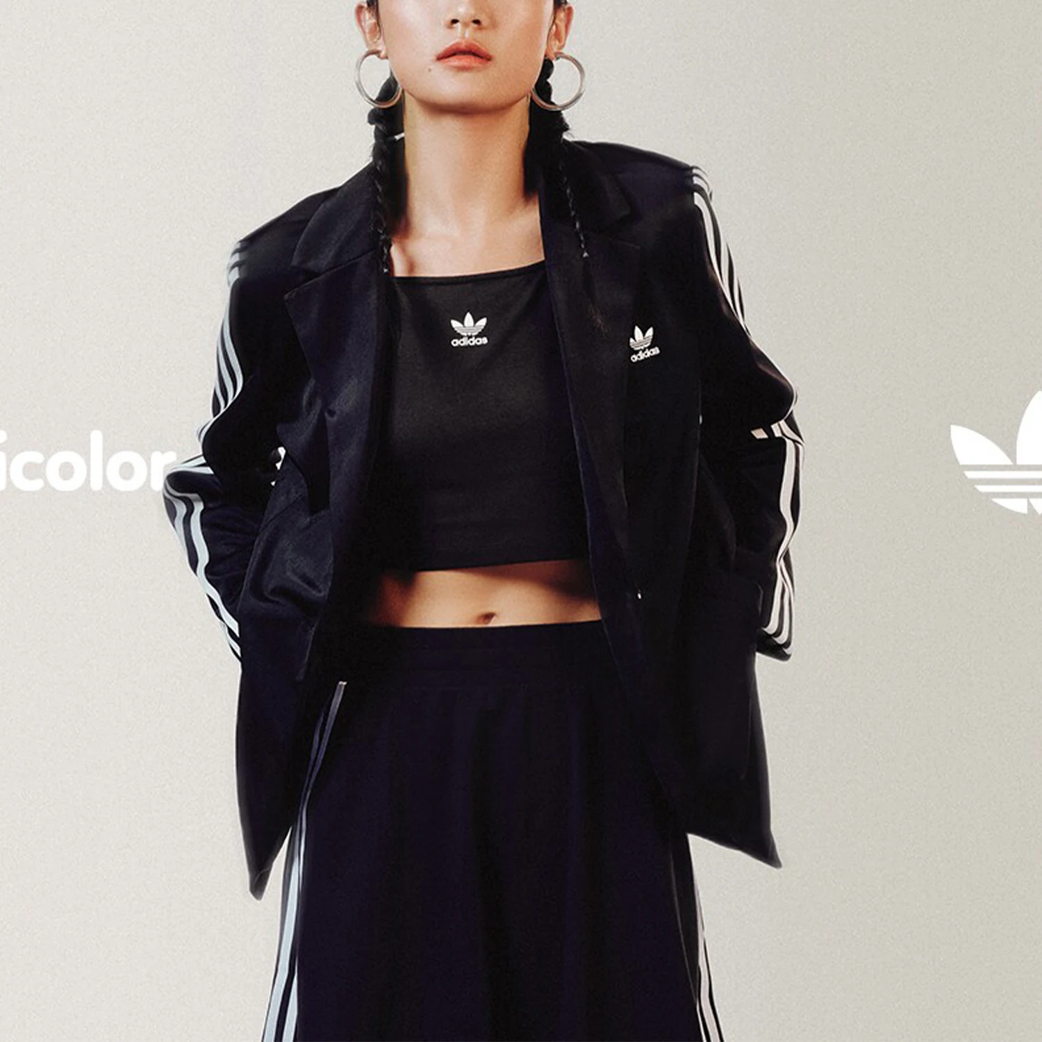 

Женская короткая спортивная майка Adidas Originals в стиле ретро IU2405