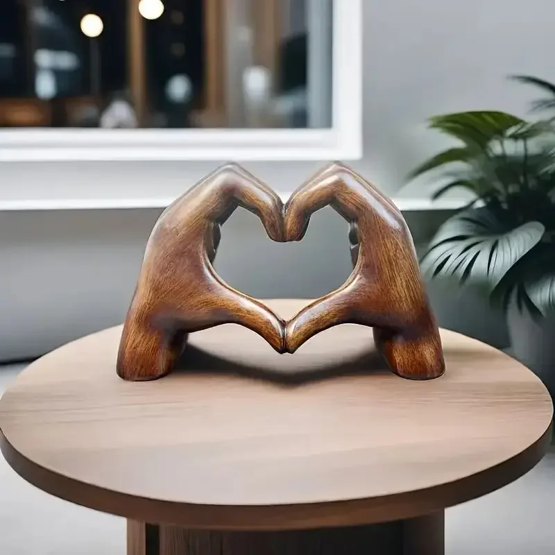 Heart Statue Tabletop Love Gesture Decoration Creative Resin Love Hand Statue Home Light Luxury Wind Heart Hand Carving