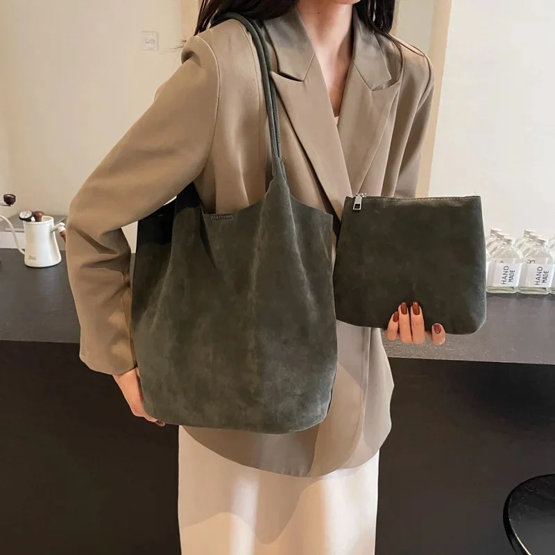Women's Retro Suede Shoulder Bag, New High Capacity Casual Bag with Solid Colors, Versatile Zipper Sewing Thread for Crafts