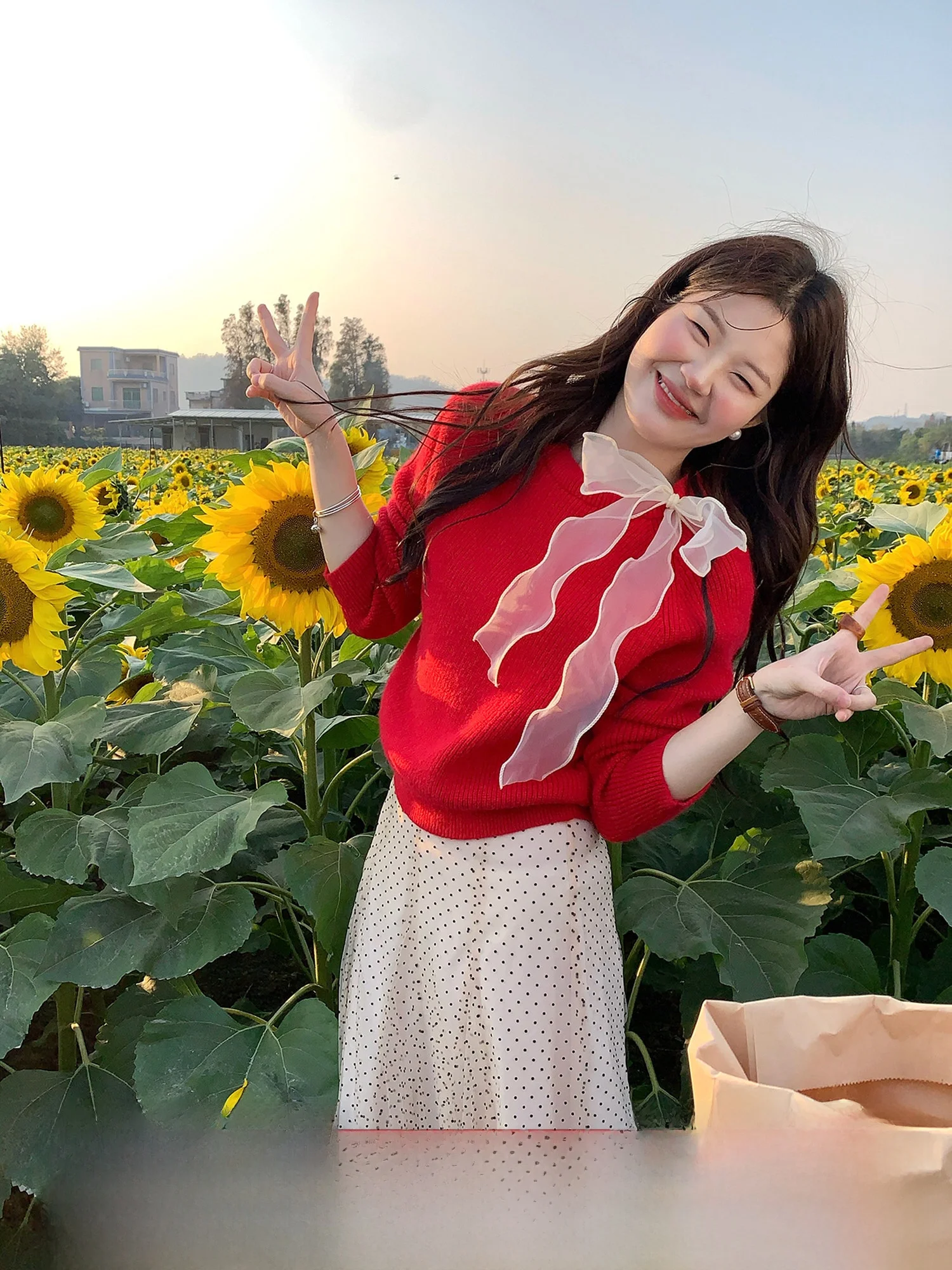 

Корейский вязаный свитер с круглым вырезом и узлом, однотонный, с длинными рукавами, стандартный крой, для женщин, онлайн-продажа