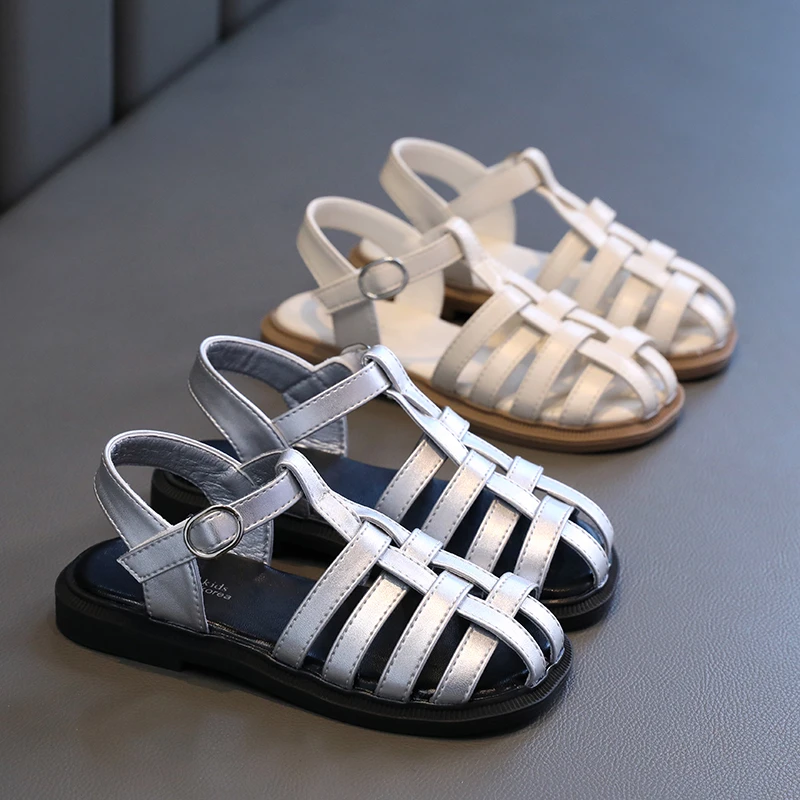 

Girls Princess Sandals 2024 New Summer Fashion Children's Solid Color Soft Sole Anti Slip Beach Shoes Kids Closed-toe Sandal