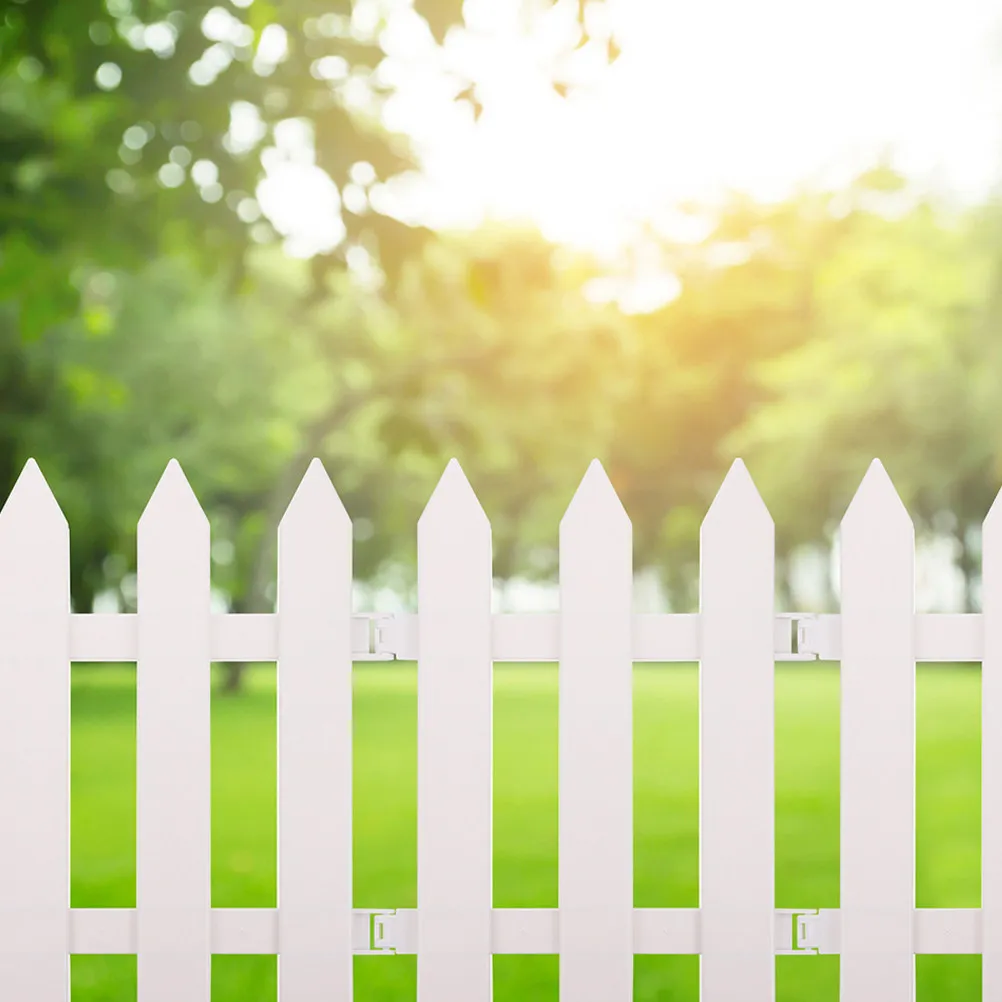 4Sets Plastic Garden Picket Fence White Decorative Lawn Border Fence Flowerbeds Panel Yard Patio Park Christmas Decoration