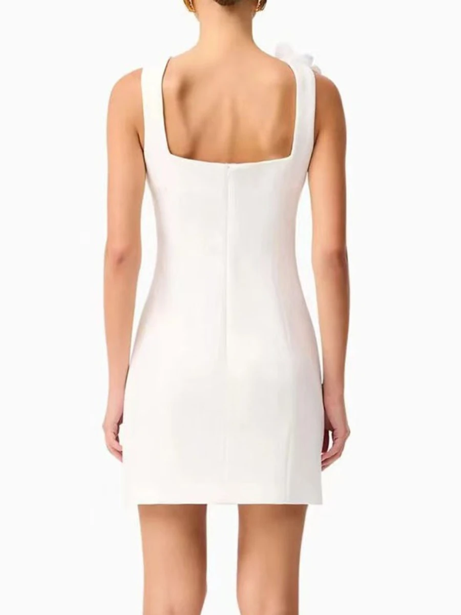 TWOTWINSTYLE Effen afslankende minimalistische mini-jurken voor dames Vierkante hals Mouwloos Patchwork 3D-bloemjurk Vrouwelijke kleding