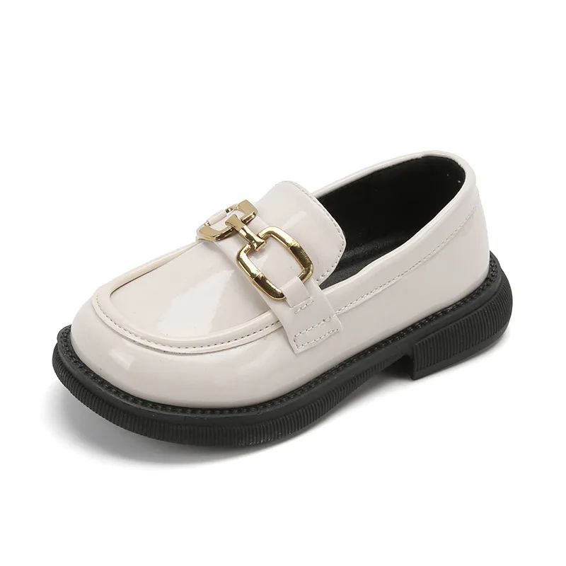 Mocassins en cuir pour filles, chaussures pour enfants, Style britannique, décontracté, classique, avec boucle, noir, brillant, respirant, à enfiler, printemps, 2023