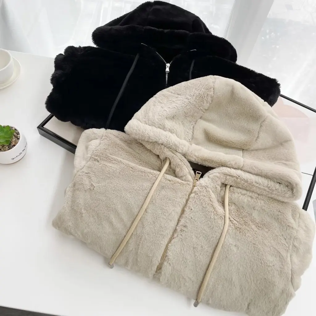 

Winter Spice Girl Faux Fur Hooded Jacket Women's Thickened Plush Coat Trendy Top Wholesale