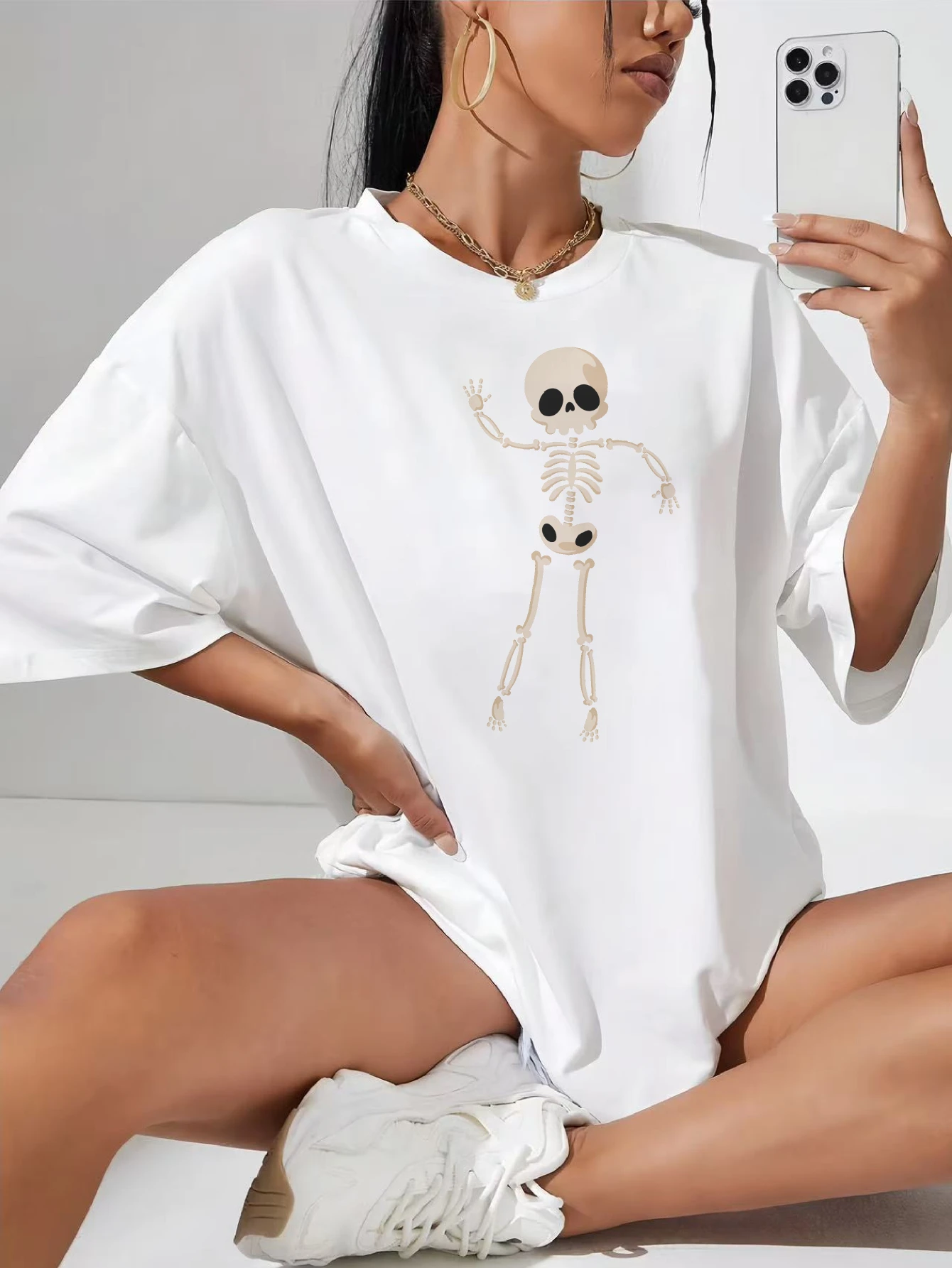 

Skeleton Stylish white long maternity tee round neck side ruching superb comfort for pregnancy