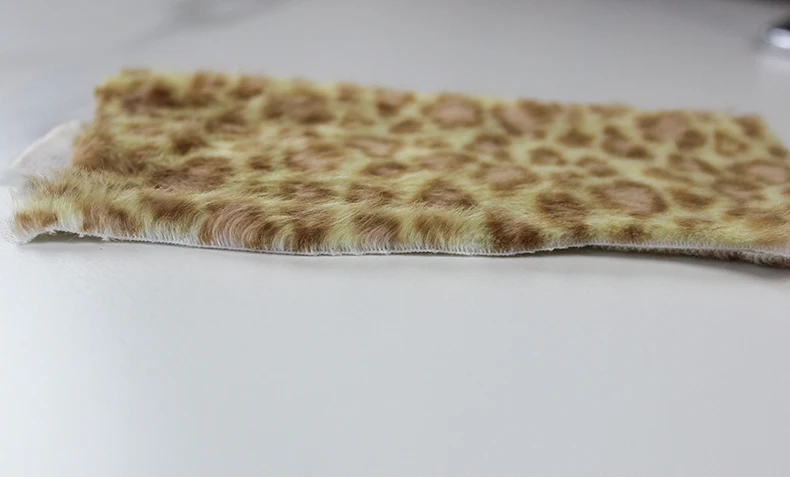 Künstliches Kaninchenfell mit Druckmuster für Puppenkleidung, Kissen, DIY-Näharbeiten, Schals und Heimdekoration – Detail 5