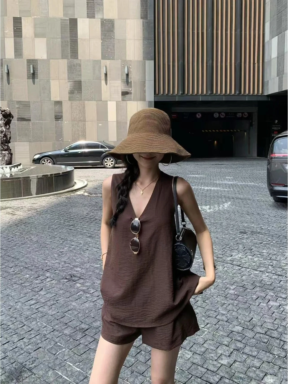 

Casual High Waist Wide Leg Short Pants Two-Piece Set for Women Commute Spring New Style Front And Back Wear Vest Set