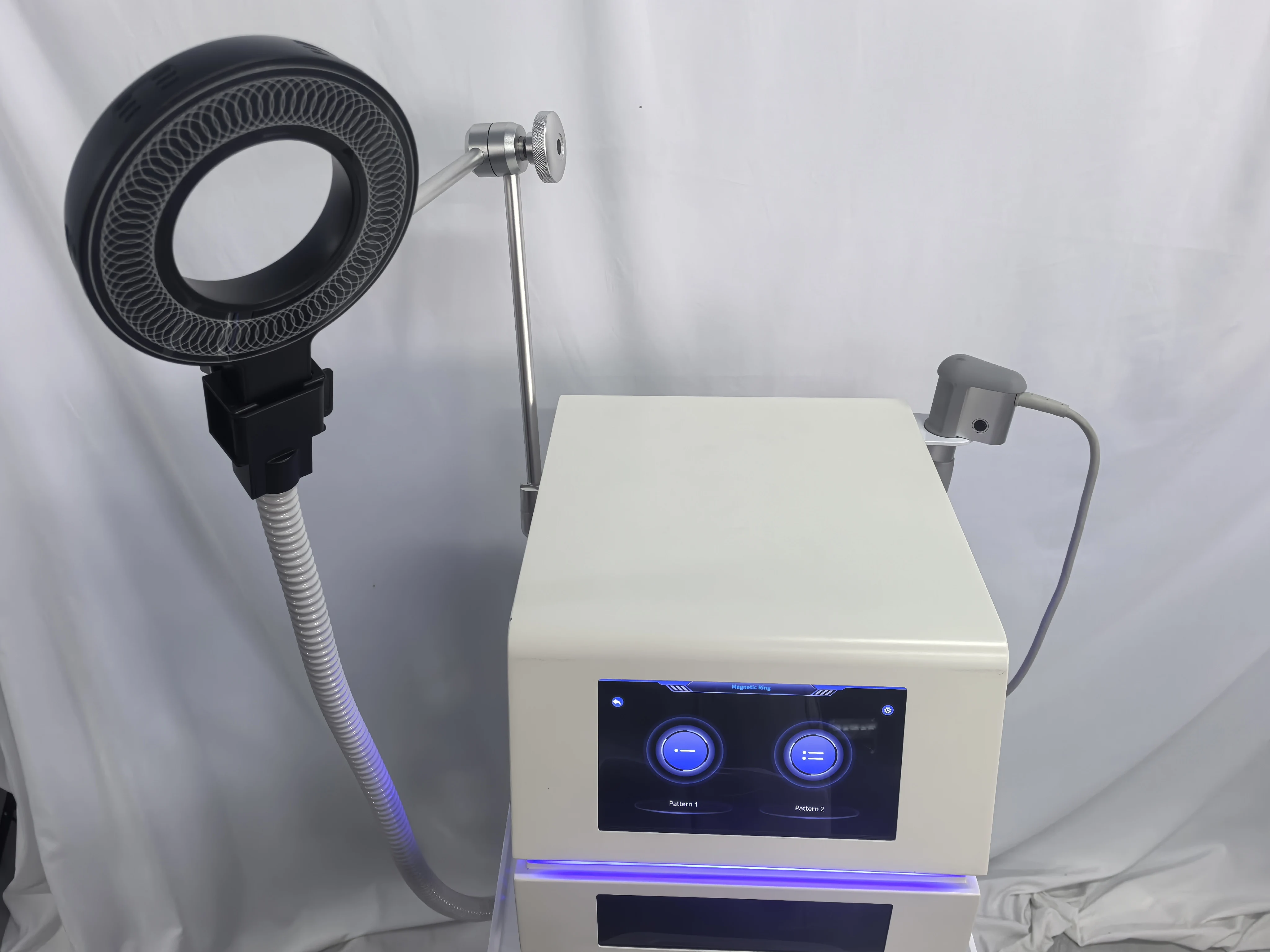 

Аппарат для магнитотерапии и ударно-волновой терапии 2-в-1 для снятия боли, активации мышц и восстановления после тренировок