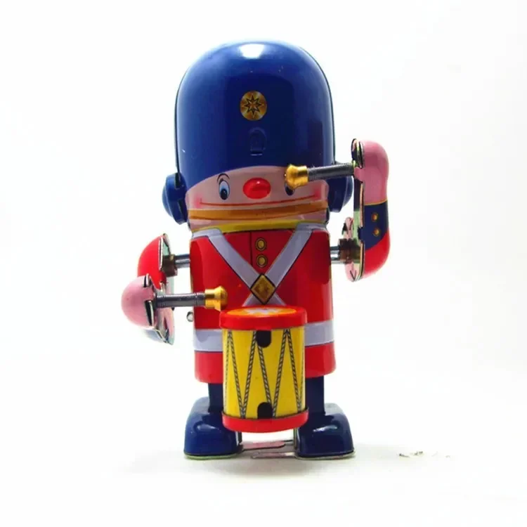 

[Funny] Classic collection Retro Clockwork Wind up Metal Walking Tin brass military band robot toy Mechanical toys kids gift