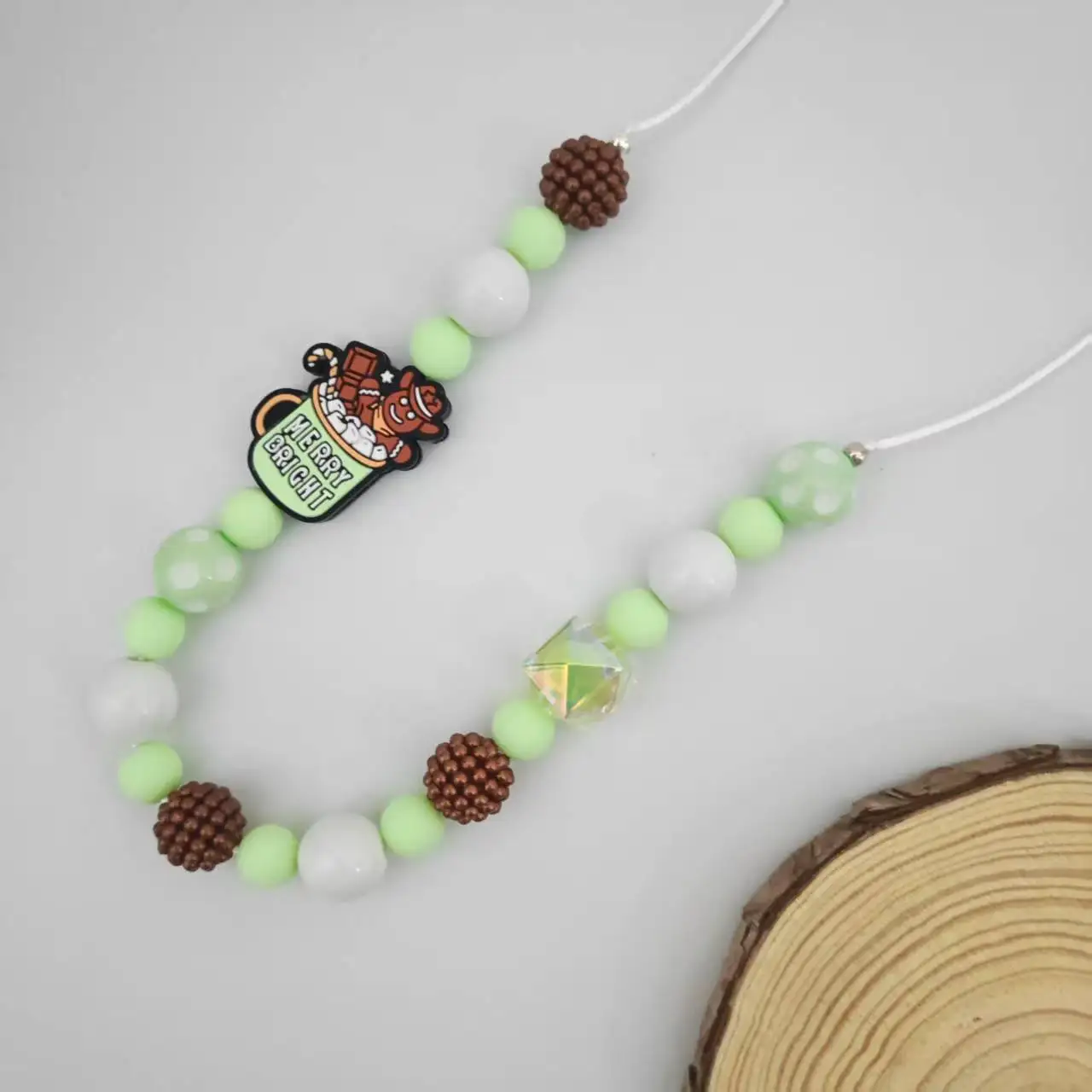 3-Farben-Kombinations-Design-Halskette für Kinder, modische Kinder, Lebkuchenmann mit Kaffeetasse, handgefertigte Weihnachts-Halskette