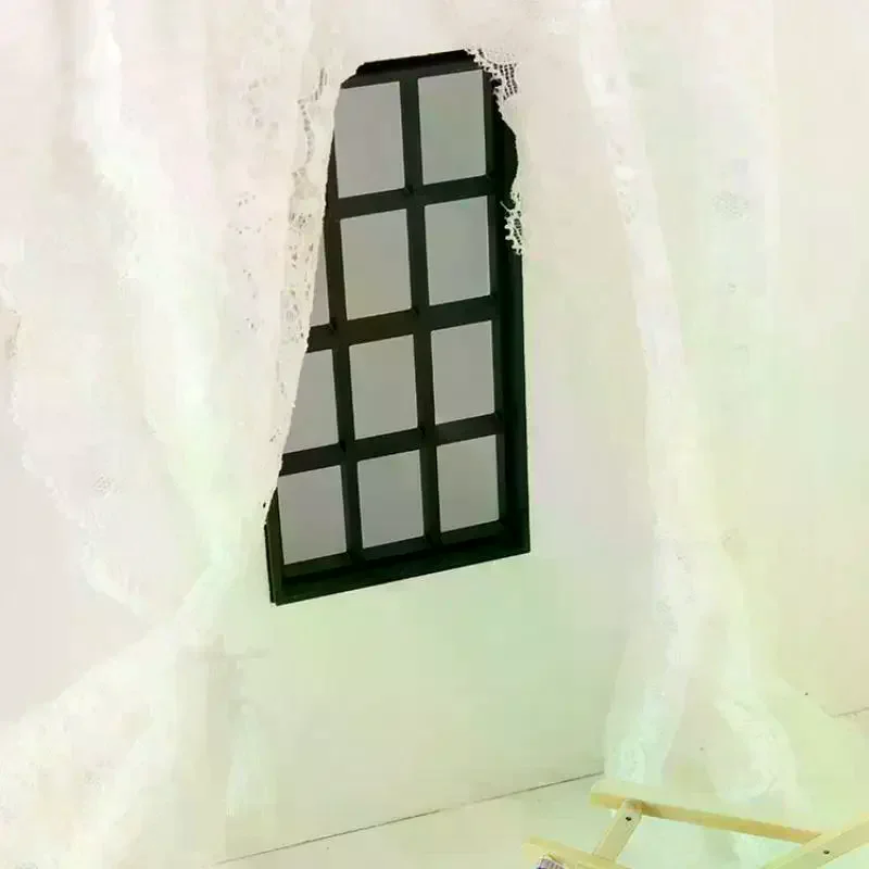 Dollhouse Furniture Decoration Dolls House Micro Scene Accessories 1/12 Dollhouse Simulation Wood Window Frame Model