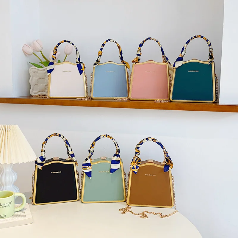 

Fashion Designer Metal Square Bag Ladies Small Cell Phone Chain One Shoulder Crossbody Purse Box Evening Print Classical Solid