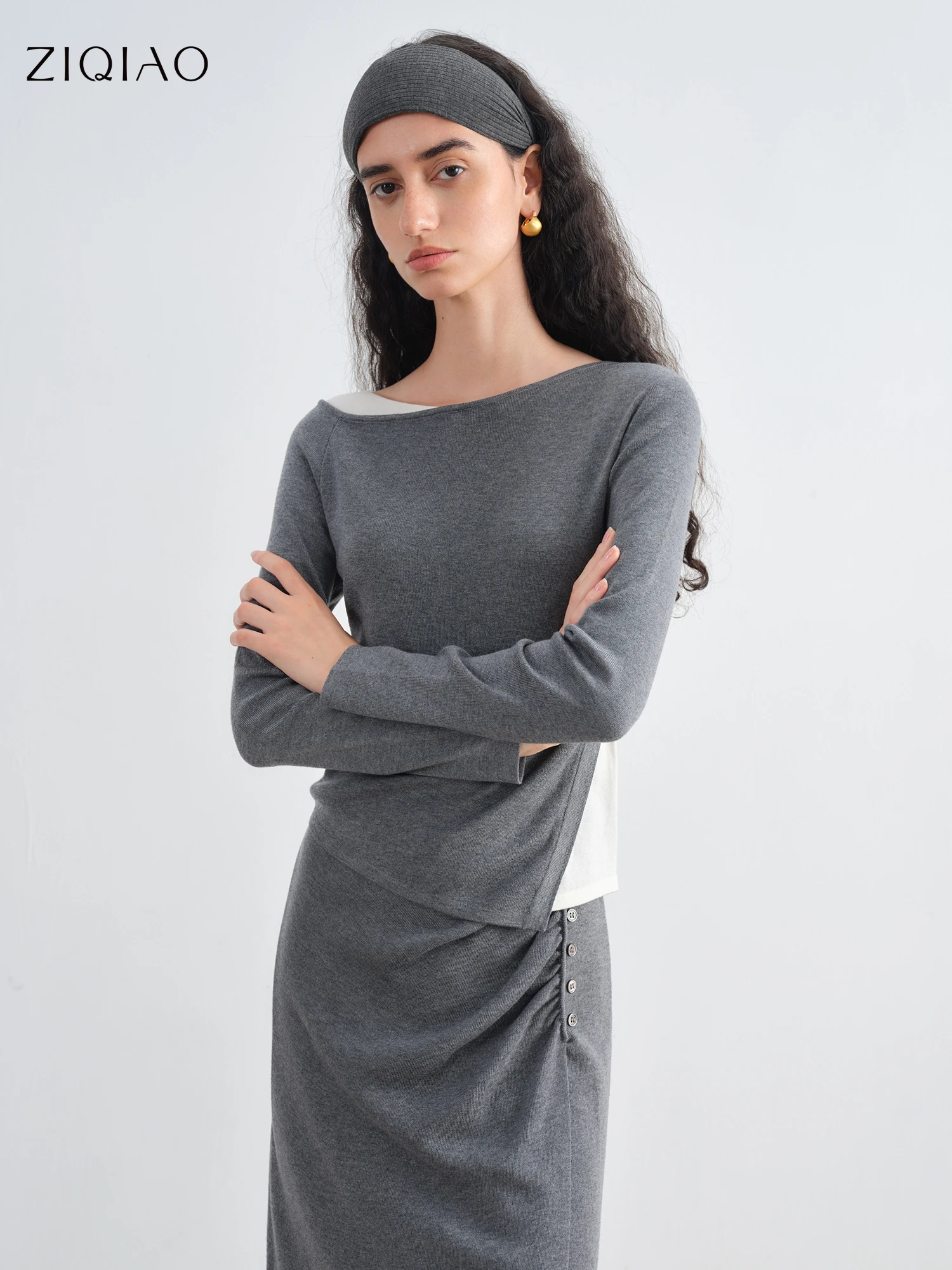 

ZIQIAO Gray Mock Two-Piece Knit Set for Petite Women Fall 2025 New Arrival Elegant Complete Outfit Gray White Striped Top Skirt