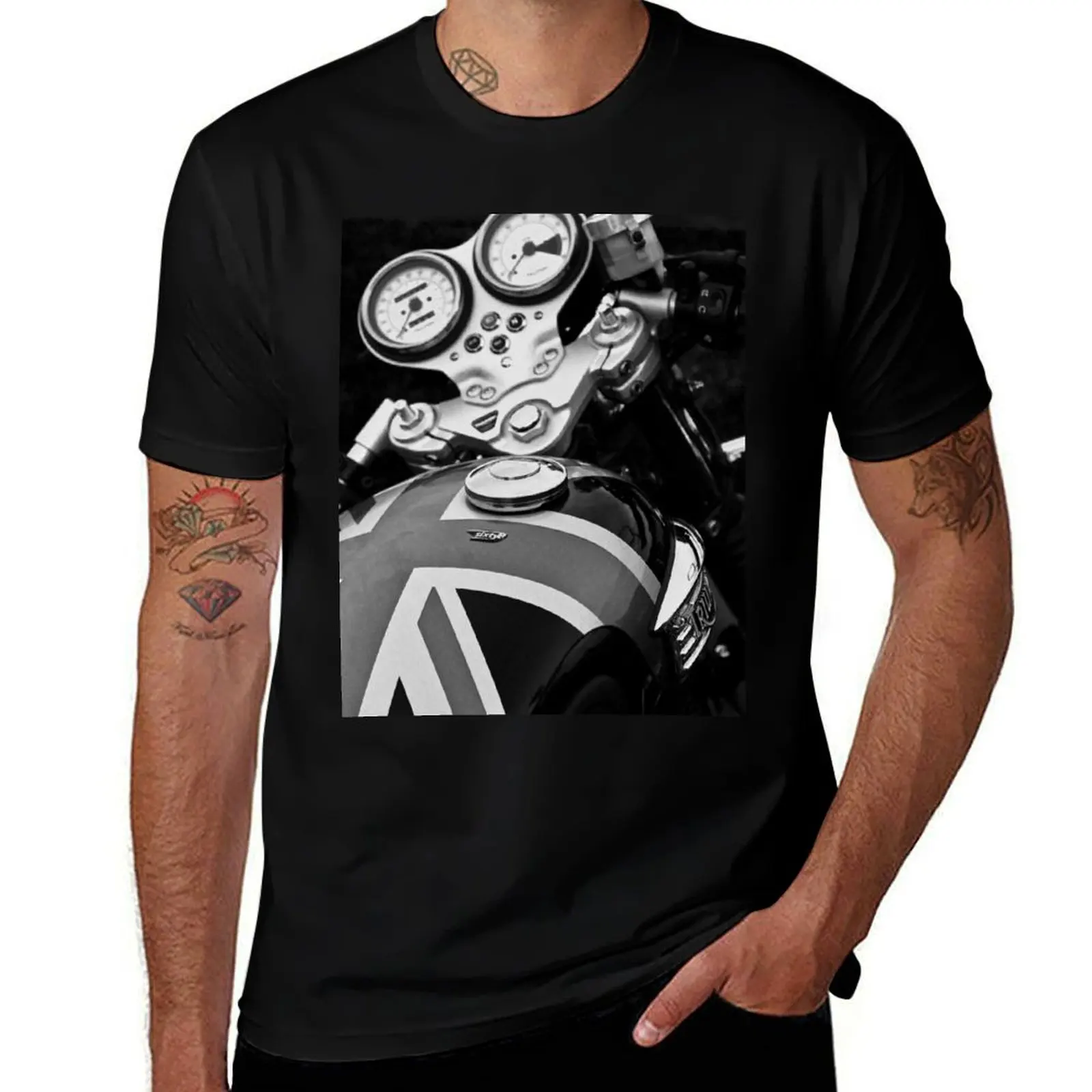 

Thruxton 900 T-Shirt funny t shirts dark humor t shirts for man pack cotton T-Shirt