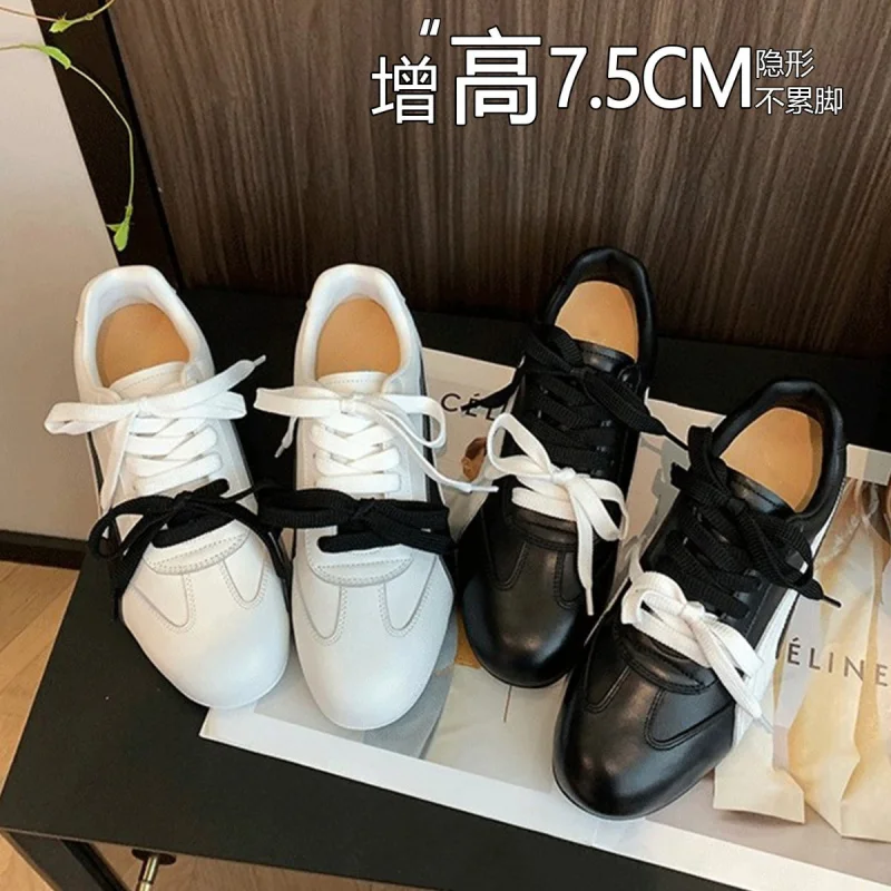 

2025 New Autumn Winter Retro German Trainer Sneakers for Women Built-in Wedge Two-Tone Stripe Breathable White Casual Shoes