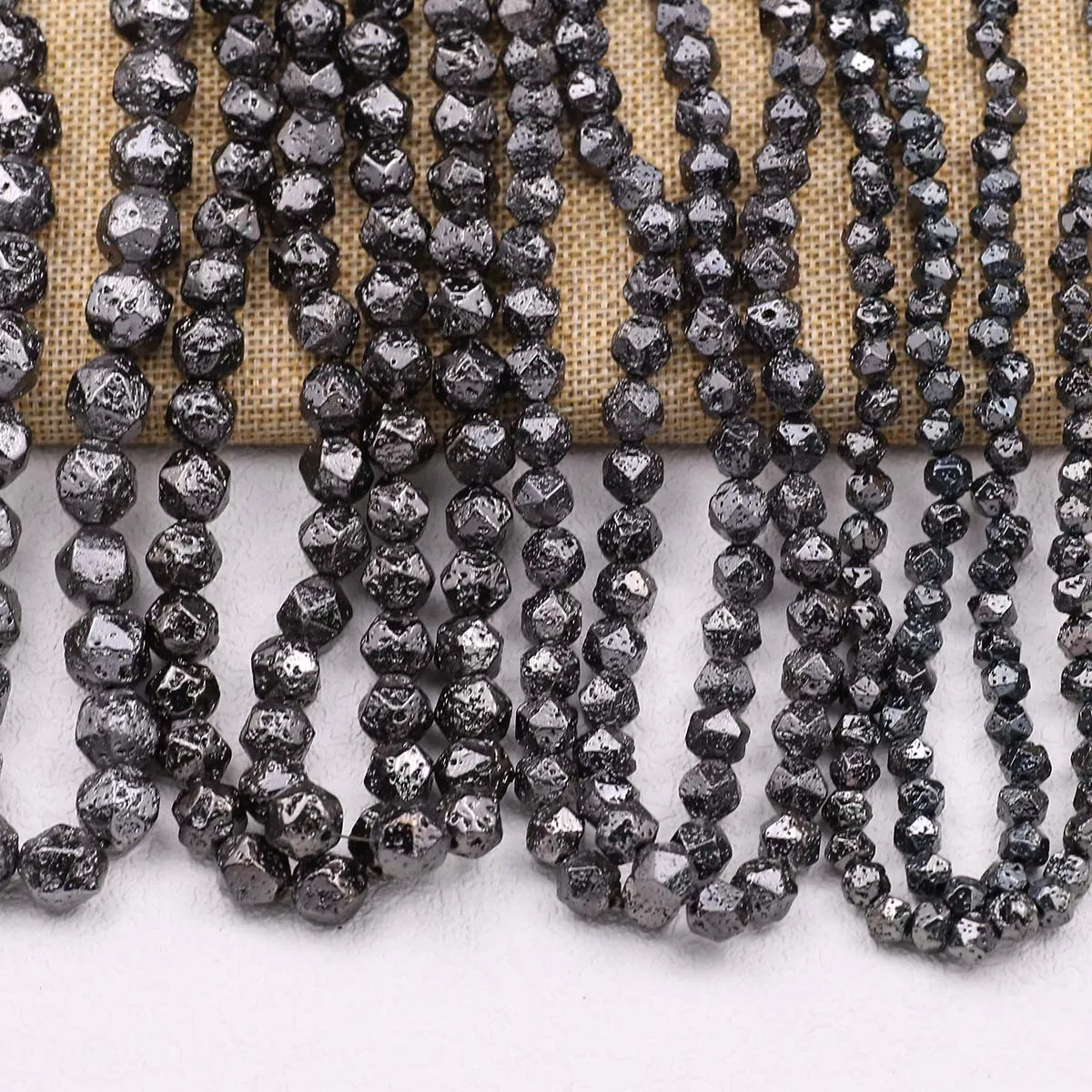 1 Strang schwarz facettierte vulkanische Lava Perlen Naturstein Spacer lose Perlen für Schmuck herstellung Armbänder DIY Zubehör 6-12mm