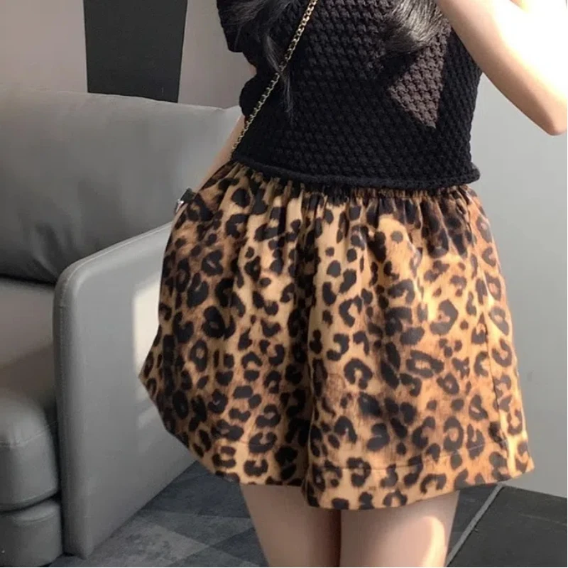 Leopard Print Casual Shorts for Women Summer Loose Thin Elastic Waist Trend A-line Wide Leg Hot Pants Fashion Vintage Clothing