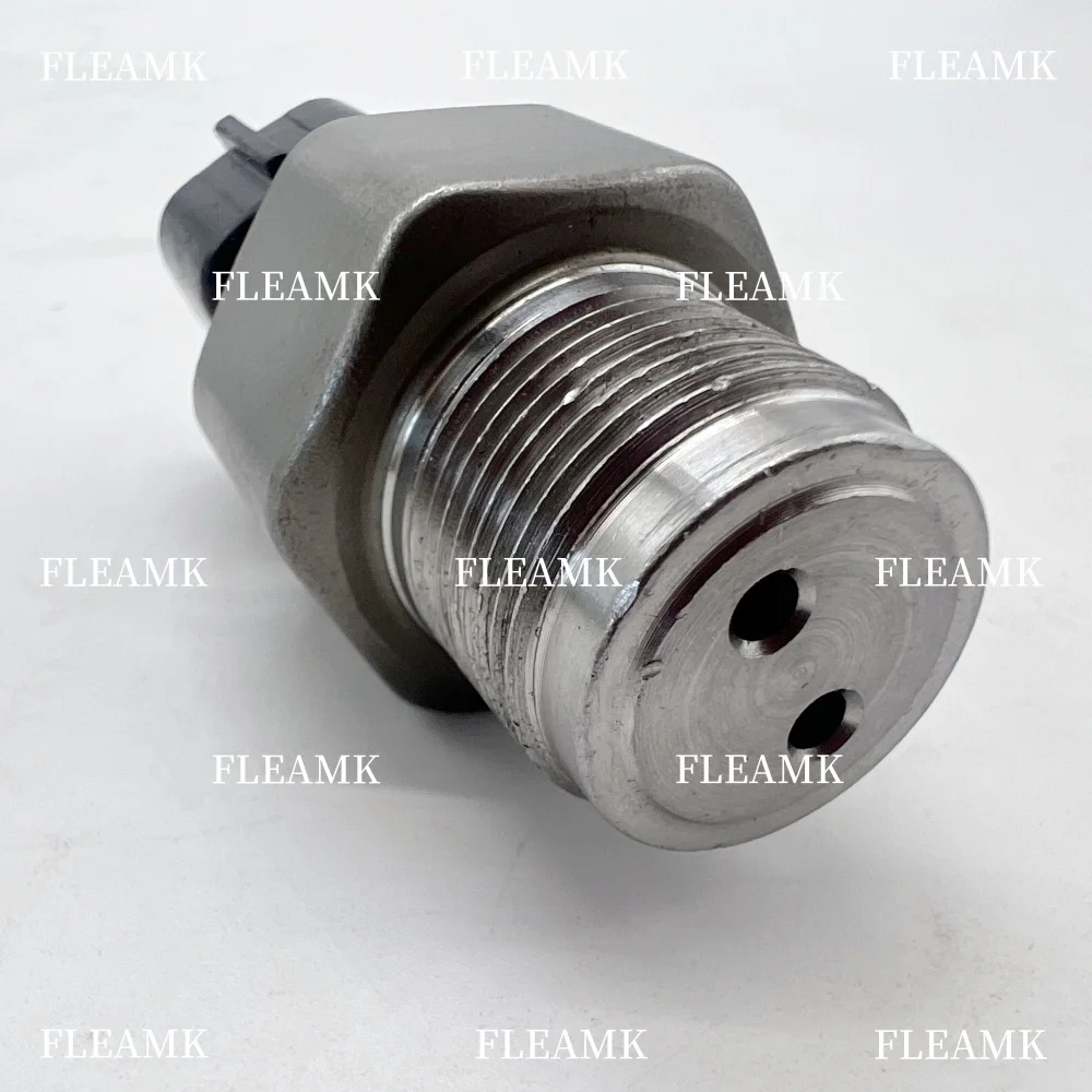 Fuel Common Rail Parts Pressure Sensor 499000-6121 4990006121 Rail Pressure Sensor