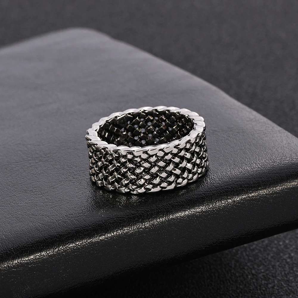 Vintage Punk Braided Twist Rings Creative Infinite Interweaving Male Rock Ring Ancient Golden Party Jewelry Gift For Friends