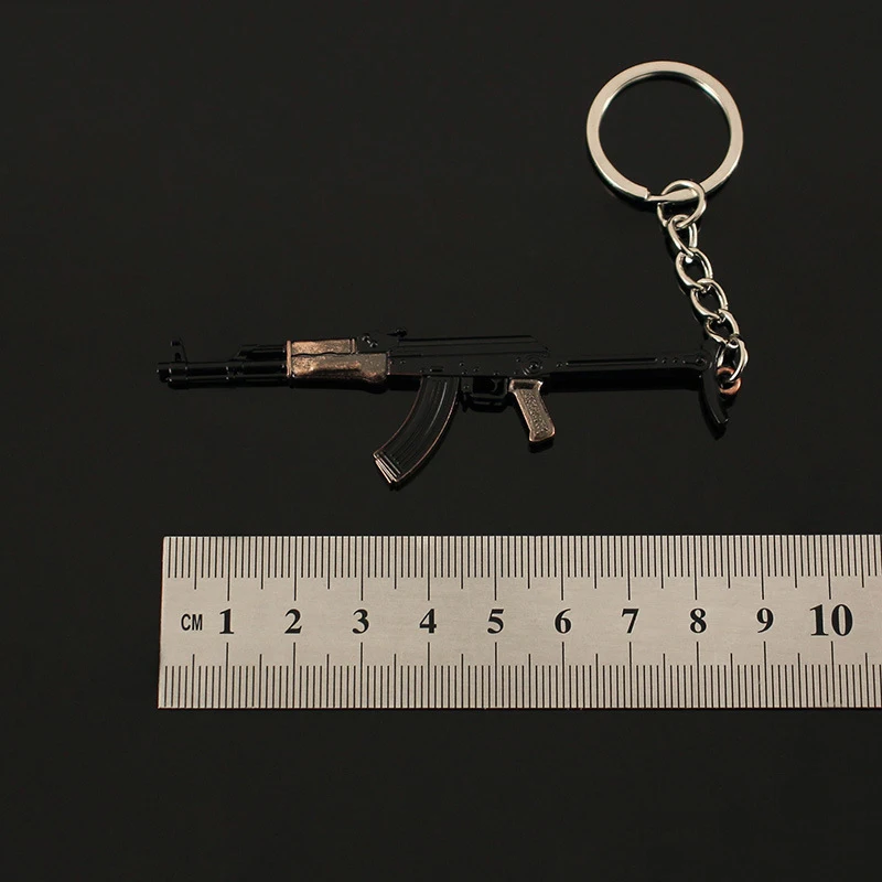 9cm Mini Gun Model Keychain AKS-47 Model Jewelry Weapon Metal Pendant Key Chain Chaveiro Bag Car Key Holders Gift For Kids Men