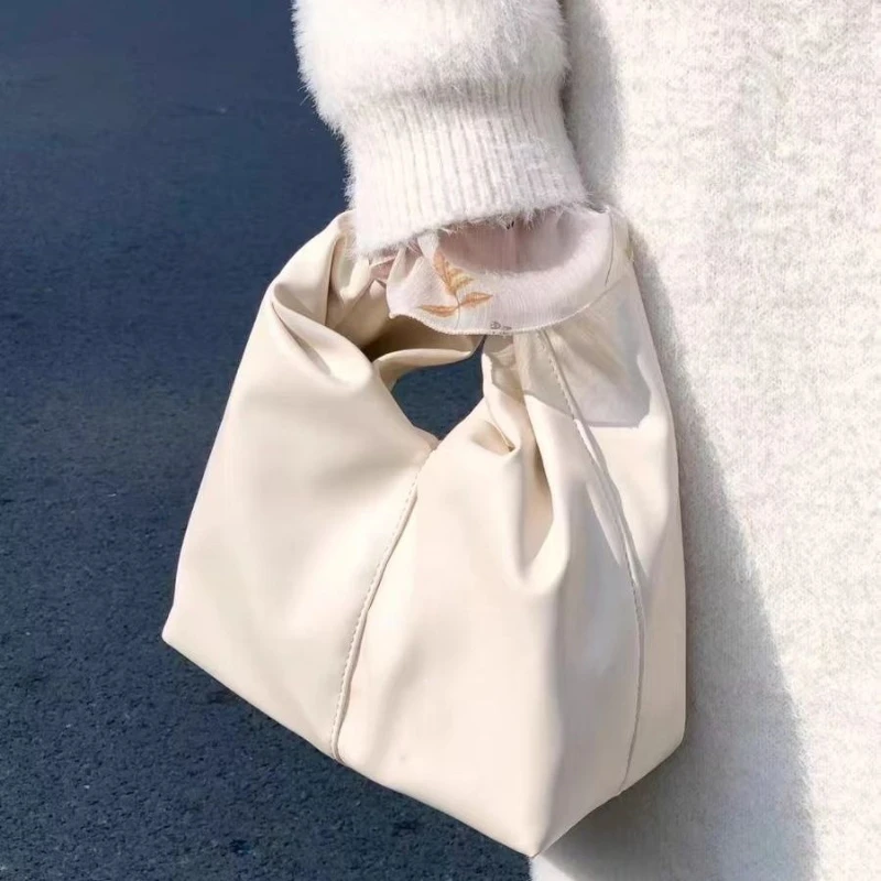 Bolso de mano con diseño Sense Niche para mujer, bolsa de Dumpling de gran capacidad, plegable, con nube, novedad de 2024