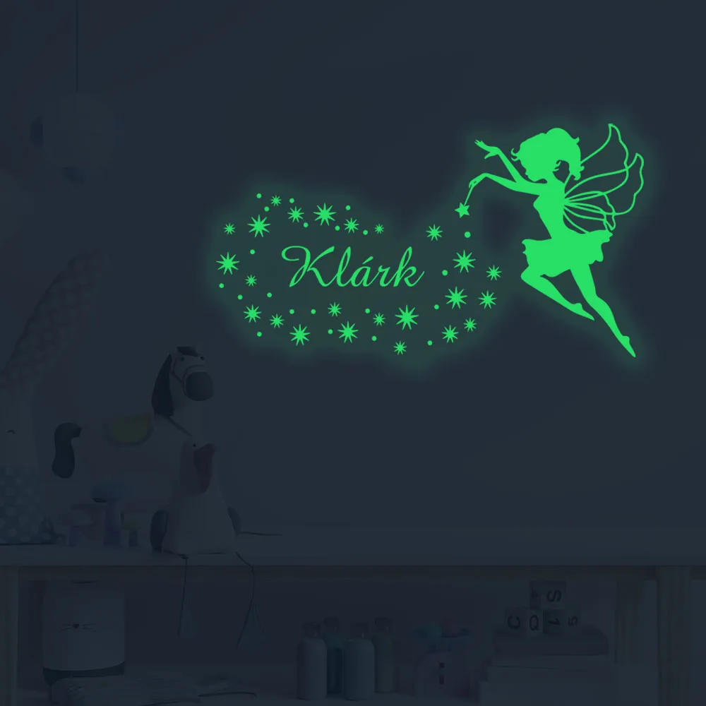 1 قطعة الجنية الإبداعية التي يلقي تهجئة اسم مخصص مضيئة ملصق ملصقات الحائط الموضة الحديثة الجدار ملصق مائي الإبداعية