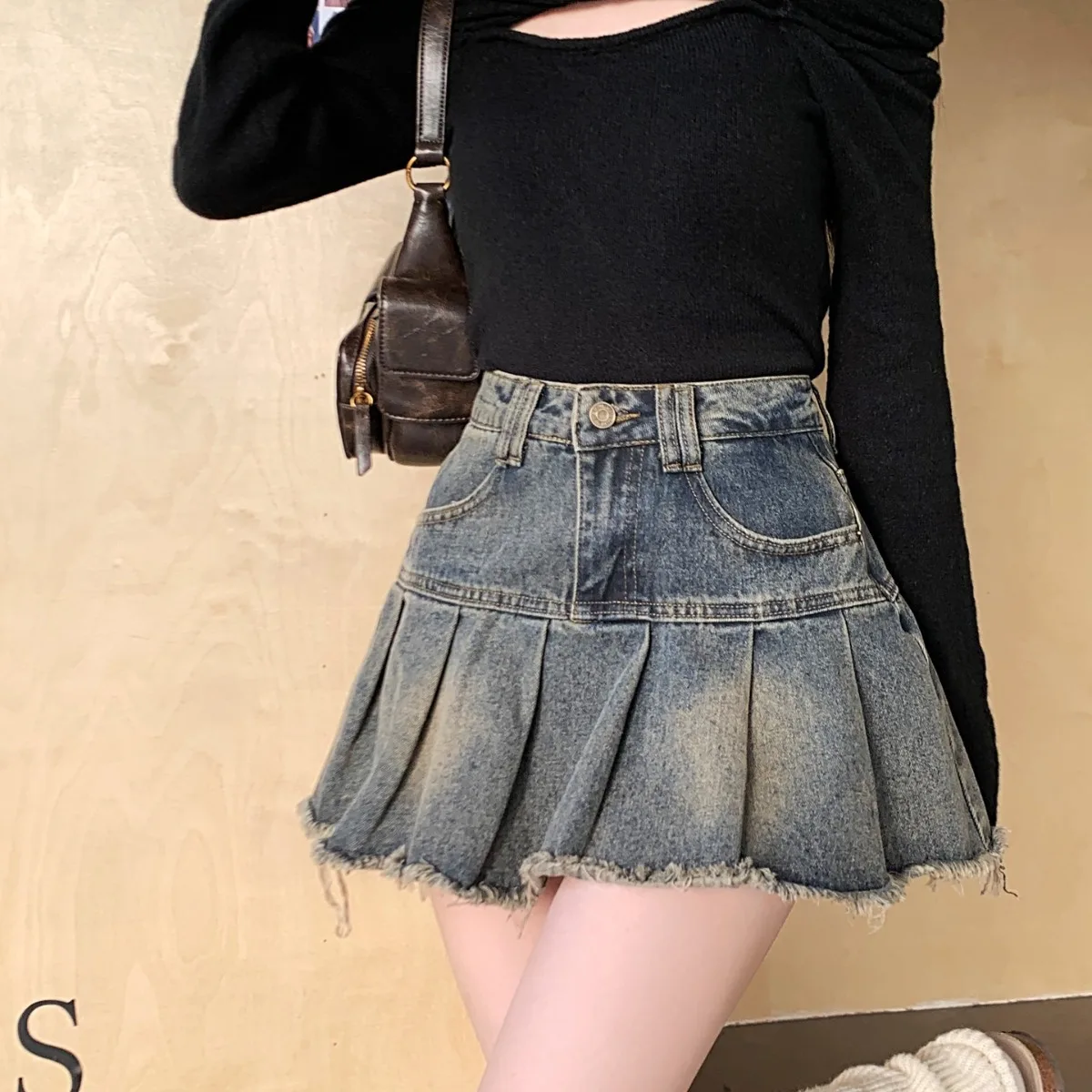 

Retro Vintage Denim Skirt Women Pleated Sexy Short Skirts Retro Korean Fashion Aesthetics Casual A-line Streetwear Jean Skirt
