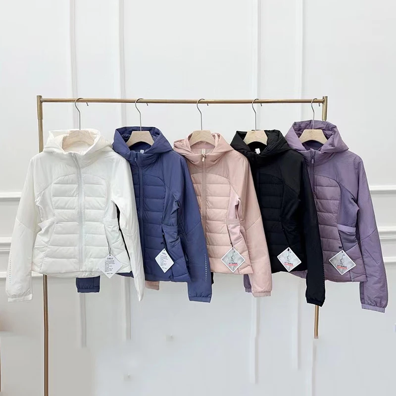 

Winter Chic Short Lightweight Hooded Down Jacket Women 90% White Duck Down Slim Down Jacket Female Solid Zipper Parker Outwears