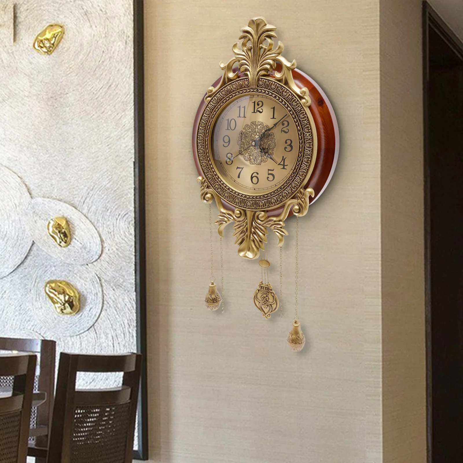 

Wall-Mounted Vintage Style Decorative Clock, Elegant Design for Home or Office