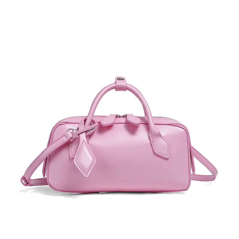 

Simple Casual Commuter Bag with Solid Color and Large Capacity for Business Leisure Use By Women