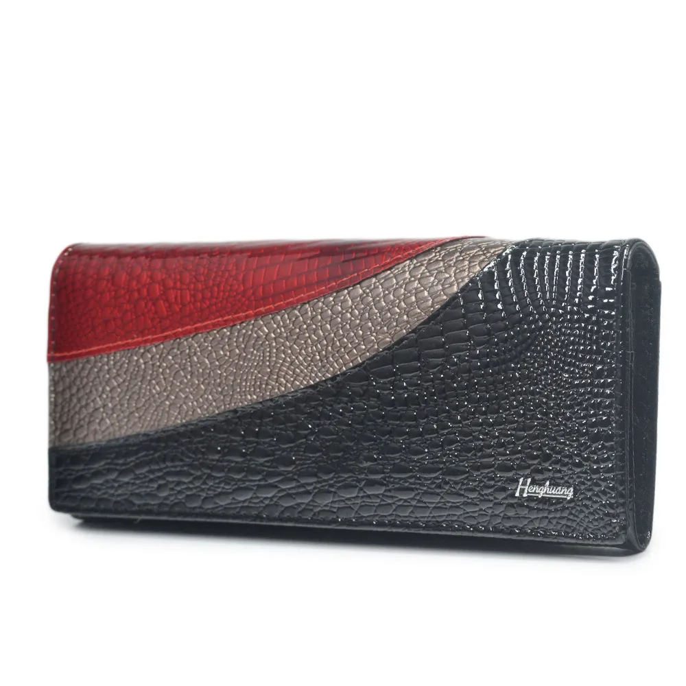 Fashion Women's Wallet Magnetic Buckle Crocodile Panels Patent Leather Large Capacity ID Card Slots Ladies Handbags