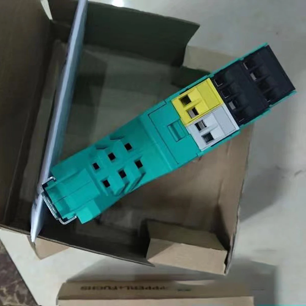 VBA-4E4A-KE-ZEJQ/E2L لحاجز الأمان Pepperl + Fuchs