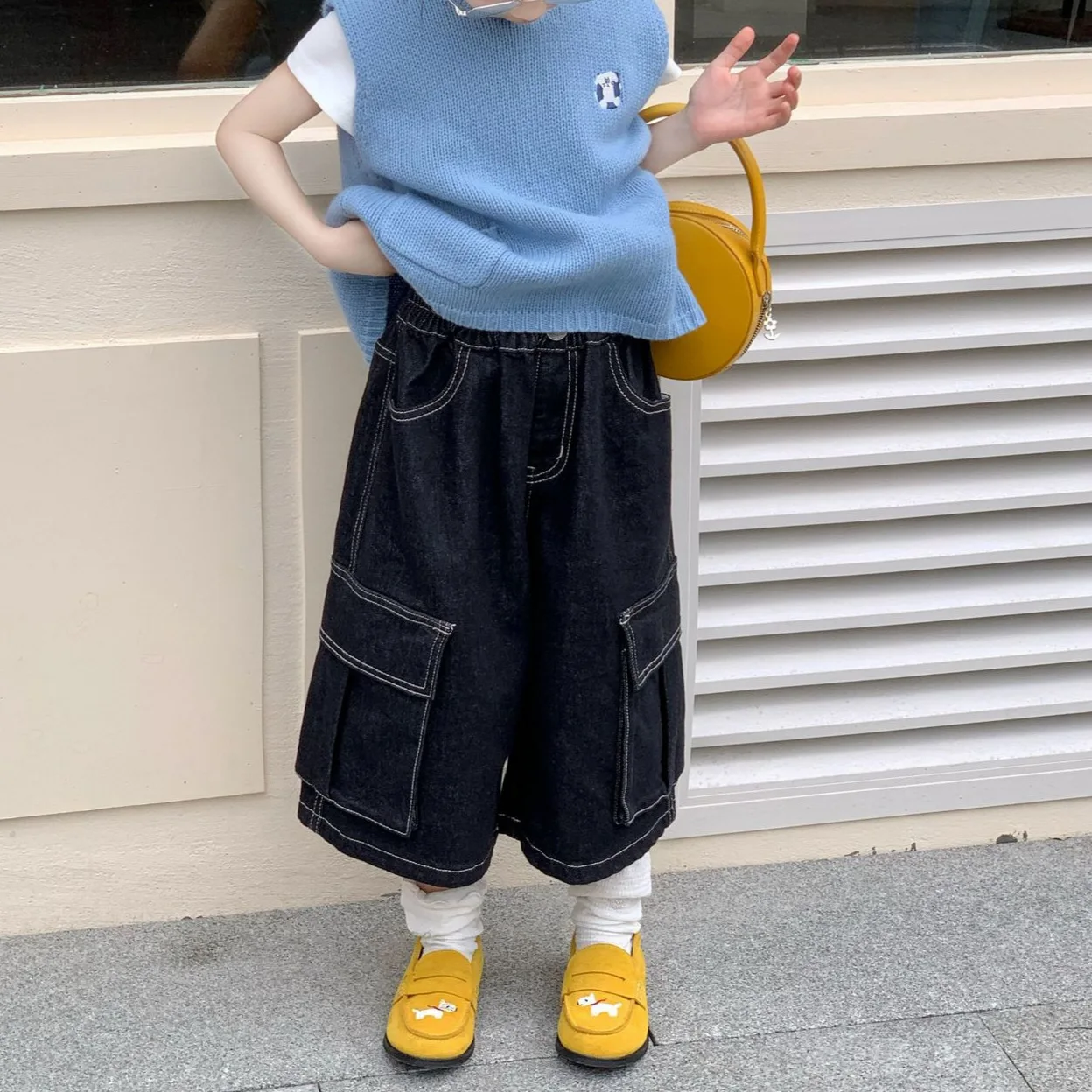 

Children's Tooling Jeans Loose 2026 Spring New Girls' Cropped Pants Versatile Casual Children's Pants