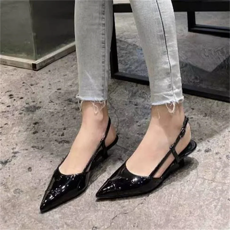 Kitten Heeled Women\'s Shoes Mid Heel Sandals Back Strap Zapatos De Mujer Patent Leather Femme Sandalias Buckle Female Tacones