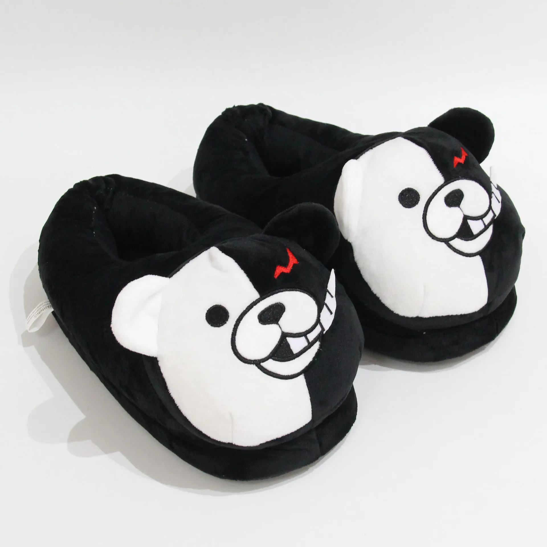 

New Plush Winter Slippers Fuzzy Slides Shoes Men Funny Black White Anime Bear Home Shoes Cartoon House Cosplay Slippers Bedroom