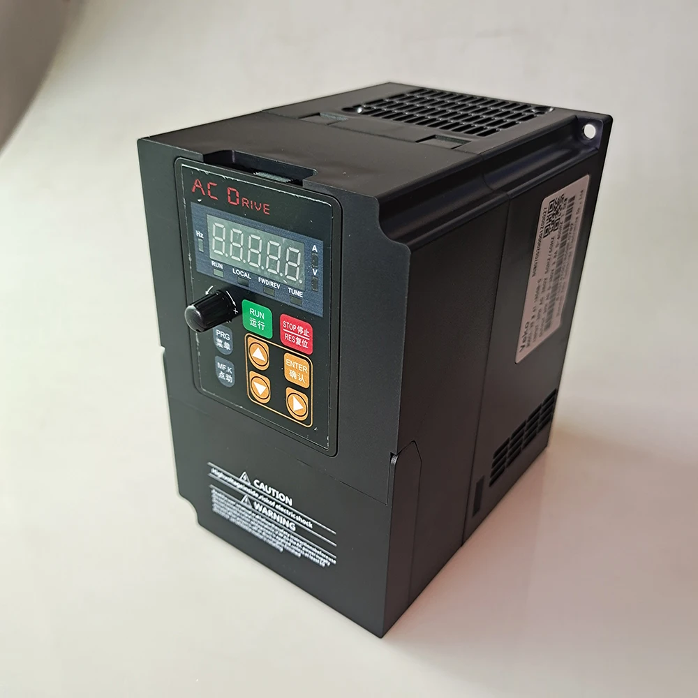 50/60Hz 1.5KW 380V 3.8A VFD Frequency Inverter 3Phase Input 3Phase Triphase Output Motor Speed Control Frequency Drive Converter