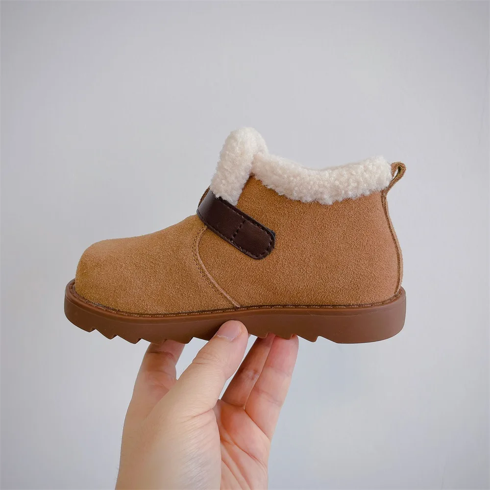 2024 Winter Nieuwe Kinderschoenen Jongens Leren Dikke Snowboots Meisjes Modieuze Warme Katoenen Laarzen