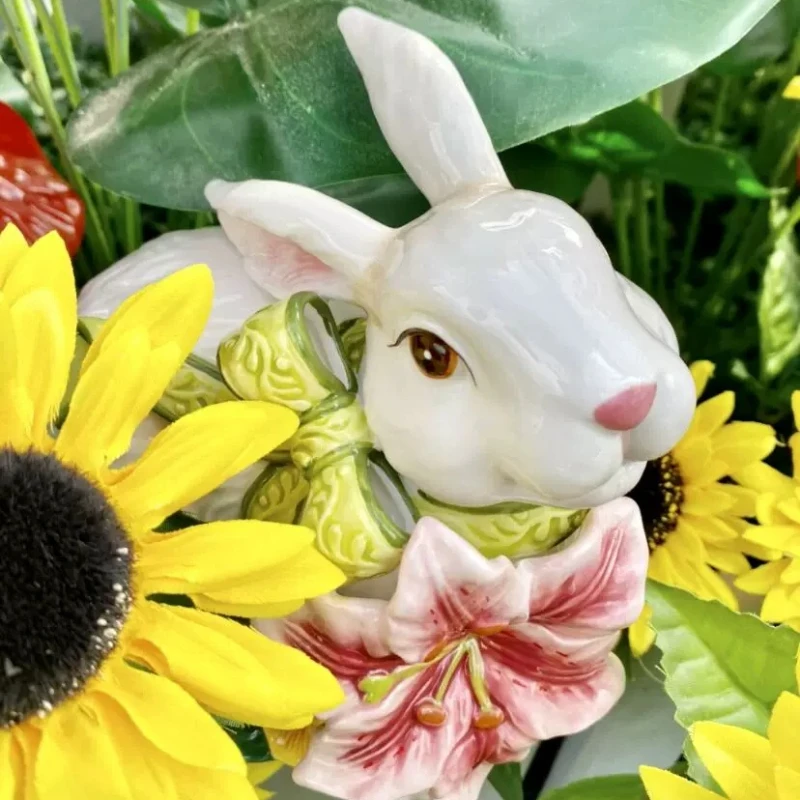 Underglaze Lily Rabbit Ceramic Entryway Figurine Cute Animal Statue for Living Room Home Decor Ornament Easter Gift for Friends